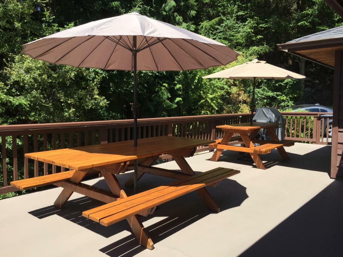 Villa Garden Bridge House Sechelt Exterior foto